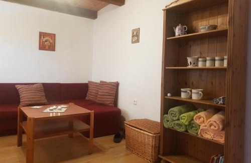 Micovice Apartment | Hrncirna