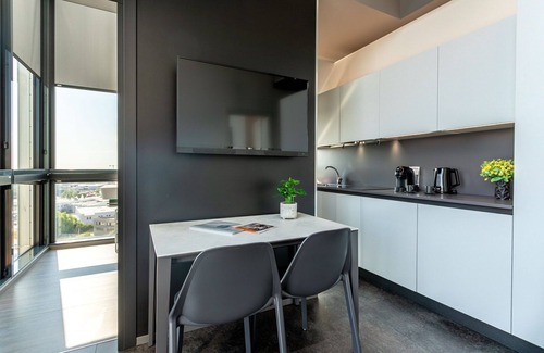 Mestre Apartment | Htm Tower - 702 - 703 Comfort Studio by Halldis