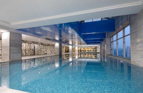 Shizhong District Hotel | Hualuxe Leshan, an IHG Hotel