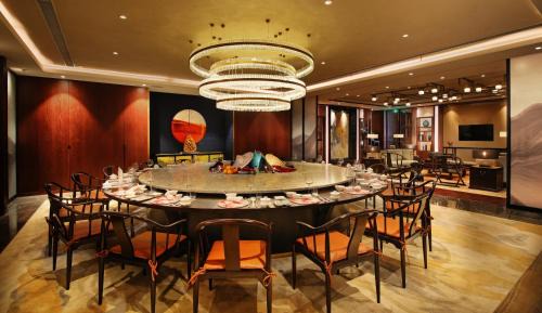 Bin Hu District Hotel | HUALUXE Wuxi Taihu