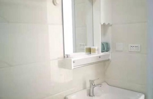 Huayin Hostel | Huashan Lotus International Hostel