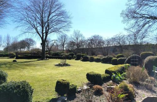 Sieverstedt Apartment | Huber - gemütliche FeWo mit Terrasse und Garten auf dem Lande