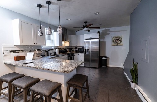 Union City House | "Hudson Haven-Near NYC Transit"