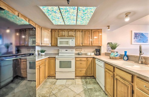 Hudson Condo | Hudson Resort Condo w/Gulf Views & Beach!