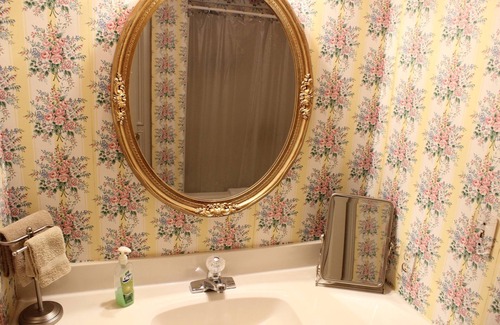 Minden Bed & Breakfast | Huffman House