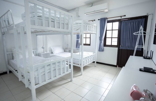 Huay Kaew House | Hug Home Huaykaew guesthouse. 4 bedroom 3 bathroom