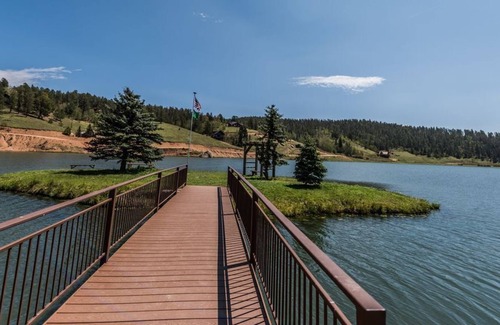 Spring Valley Cabin | Huge lodge w/ arcade/fire pit/foosball table, hot tub and WIFI
