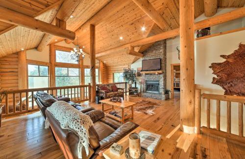 Shell Knob House | Huge Missouri Lake Home - Walk to Table Rock Lake