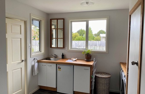 Te Anau House | Hui Hui House-Family friendly Holiday Home- The gate way to Milford & Fiordland.