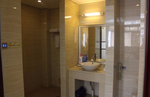 Jiujiang Hotel | Hukou Jun'an Hotel