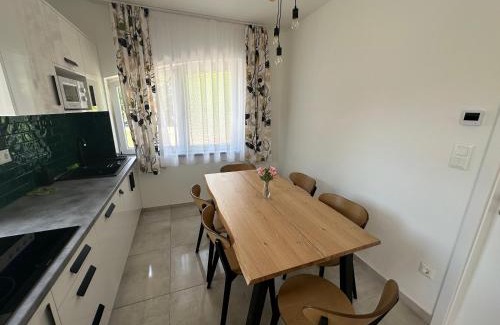 Siofok Aranypart House | Hullam Rooms Siofok