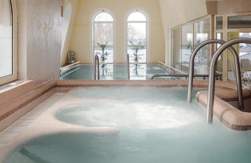 Karlovy Vary Hotel | Humboldt Park Hotel & Spa