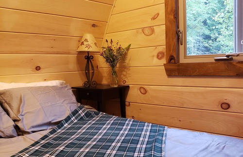 Englishtown Cabin | Hummingbird Hike-In Sleeping Pod at Sally's Brook Wilderness Cabins