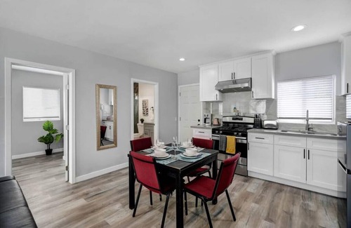 South el Monte House | Hummingbird's Homey Hideaway: 2BR Urban Retreat with King Bed, Split AC, Spacious Patio, and Convenient Parking!