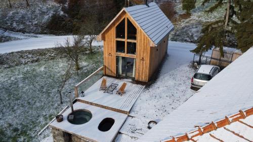 Nova Bana House | Humno