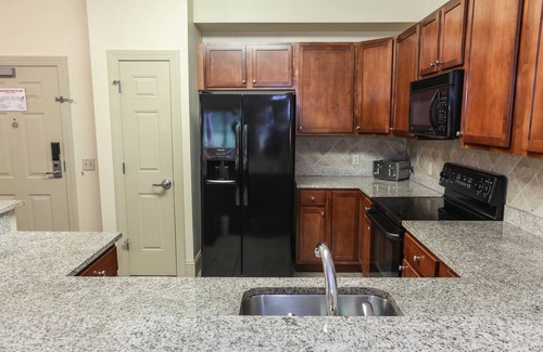 Hunter Condo | Hunter Mountain 3BR | Family Condo with Fireplace