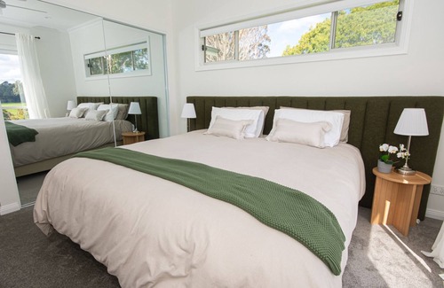 Quorrobolong Other | Hunter Valley Luxury Farm Stay with Stunning Mountain Vistas