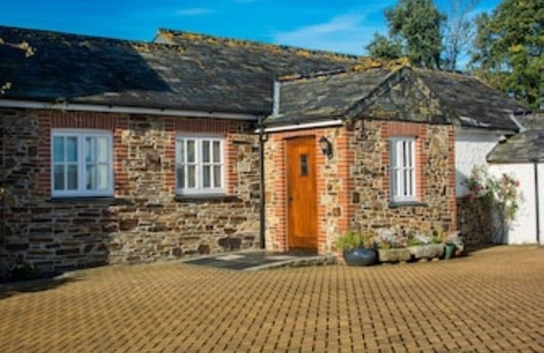 Widemouth Bay House | Hunters Lodge