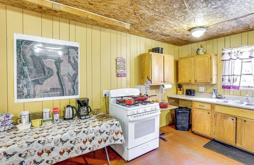 Hesperus Apartment | 'Hunting Cabin' in Hesperus: Quiet & Rural Setting