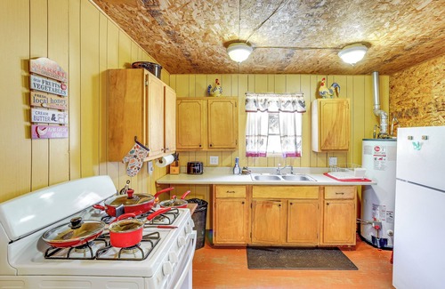 Hesperus Apartment | 'Hunting Cabin' in Hesperus: Quiet & Rural Setting