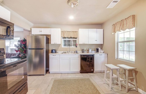 Poplar Grove House | Hunting & Fishing Retreat in Marvell!