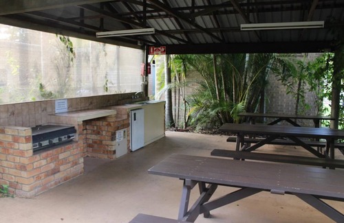 Tinana Cabin | Huntsville Caravan Park