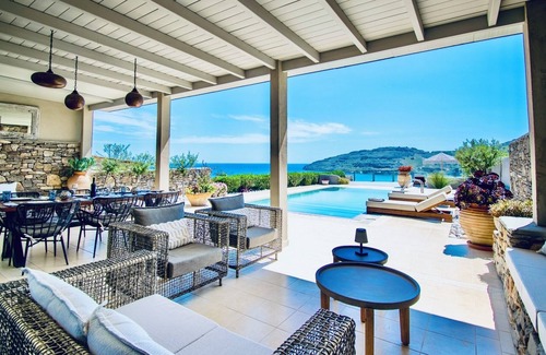 Vlicha Villa | Hurry! October 2025 dates remaining! 2026 reserving now