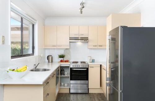 Huskisson House | Husky by the Sea