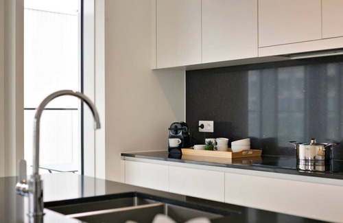 Ostend Apartment | Huswell - Bright, modern apartment with terrace ne