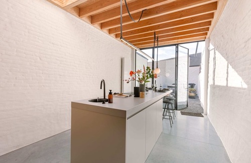 Kortrijk House | Huswell - House K located in the center of Kortrijk