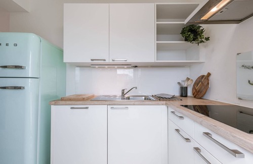 Den Dam Apartment | Huswell - Modern apartment in a central location
