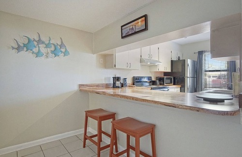 Fort Pierce Apartment | Hutchison Island 2 Bedroom & 1.5 Bath Apartment