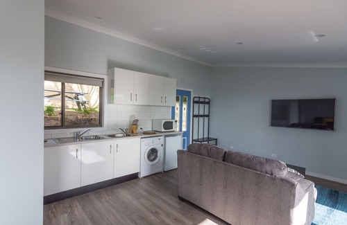 Hyams Beach Apartment | Hyams Beach family holiday home