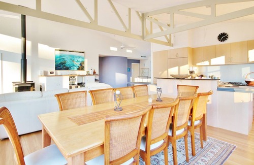 Hyams Beach House | Hyams Reflections, Hyams Beach