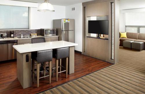 Belmar Hotel | Hyatt House Denver Lakewood Belmar