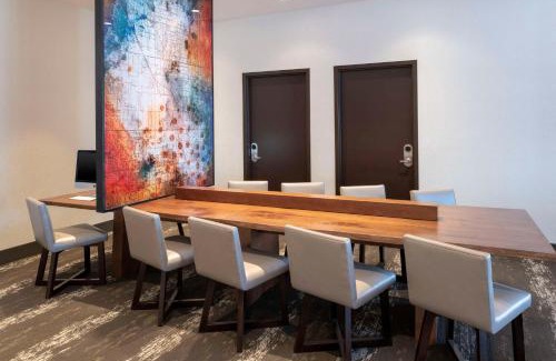 Royal Oak Hotel | Hyatt Place Detroit/Royal Oak