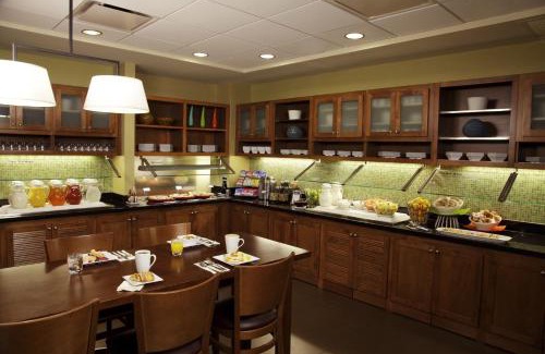 Montville Hotel | Hyatt Place Uncasville - Casino Area