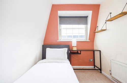 Bayswater Apartment | Hyde Park Adventures