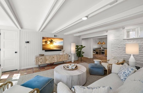 Hyde Park House | Hyde Park Hydeaway | Stunning Home w/ Heated Pool!