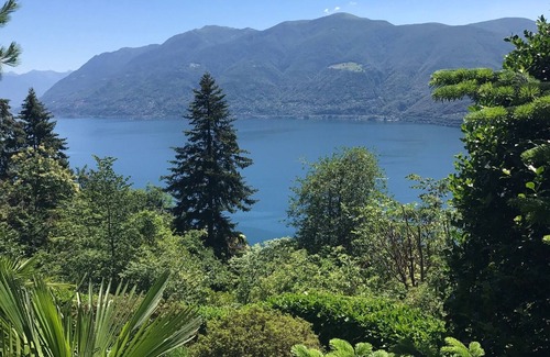 Brissago Villa | Hydeaway - Luxury villa with pool and panoramic lake view