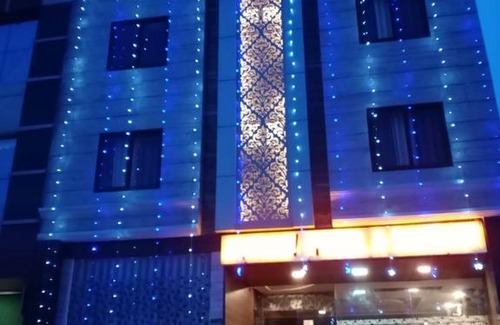 Gomti Nagar Hotel | Hyfa Continental