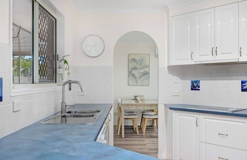 Eli Waters Apartment | Hygge Family Friendly Comfort in Hervey Bay