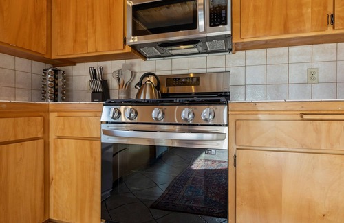 Camp Nelson Cabin | Hygge Haus Sequoia - Spacious & Secluded A-Frame Cabin with Mountain VIEWS!