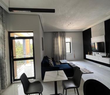 Kampala Apartment | Hyper Villa Bahai
