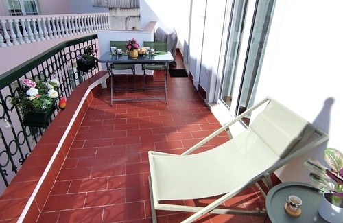 Lagos City Center Apartment | HYPERCENTER PENTHOUSE - 1 bedroom apartment @ true heart of old town