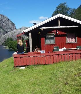 Forsand Cabin | Hytte ved Preikestolen