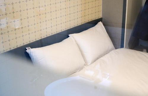 Hwigyeong-dong Hotel | Hyuzen Hotel - 휴젠