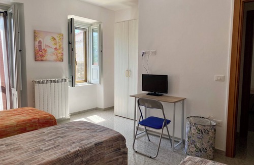Pennadomo House | I 3 falchi Bed & Breakfast
