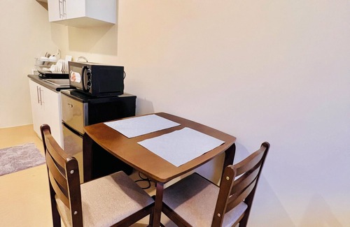 Mandurriao Apartment | I Best Value w/Washing Machine