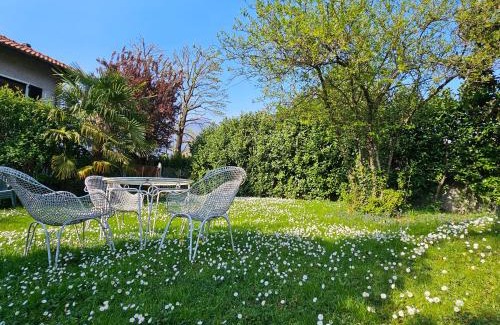 Colico Piano House | I LAGHEE casette BREVA e TIVANO -garden-parking-Lake view - Bike friendly holiday house